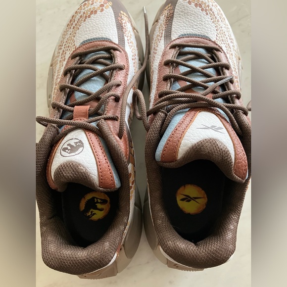 Jurassic Park Reebok Shoes - Picture 5 of 12